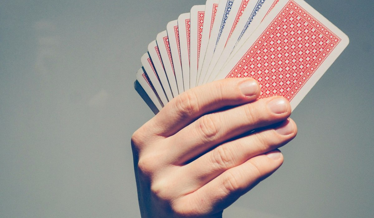 https://www.pokertube.com/article/top-5-hands-mike-postle-allegedly-cheated-on-stones-live-cash-game - Mike Postle 作弊案全解析:202