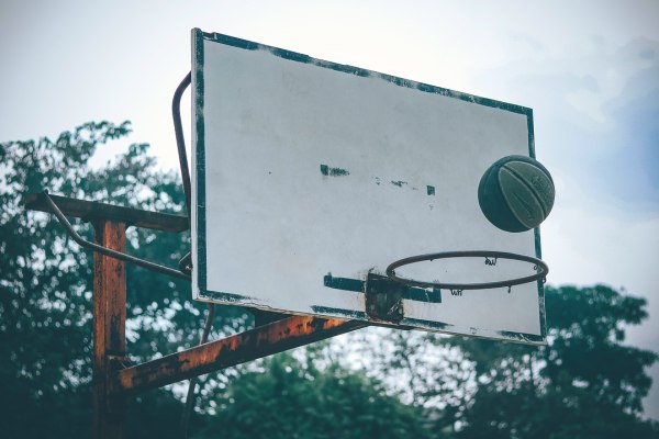 德州扑克为什么是技术游戏？从数学与策略层面深度解析