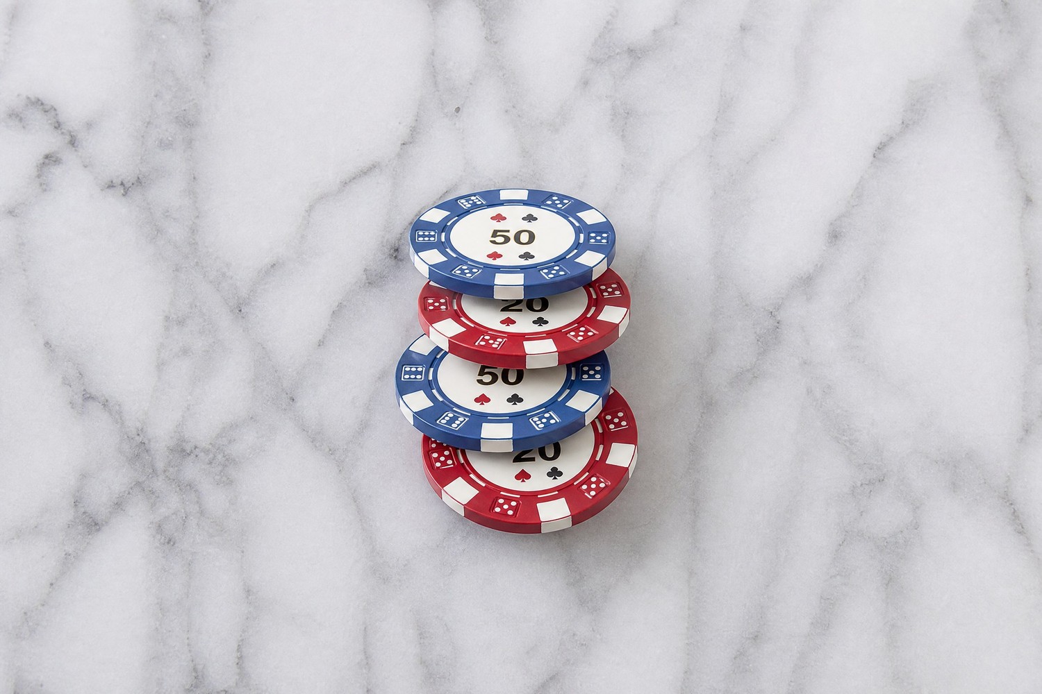 QQPOKER翻牌面结构分类口诀:三类翻牌面与持续下注思路