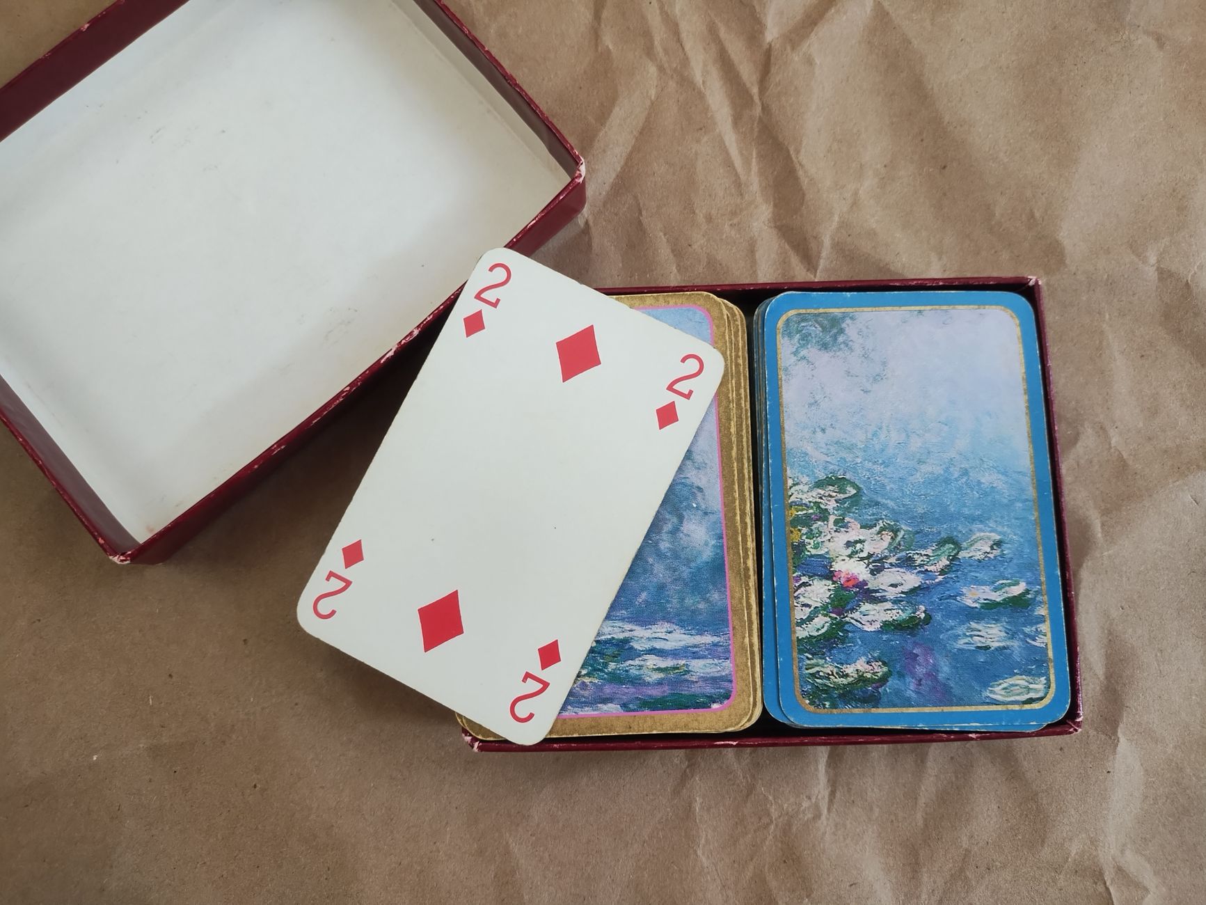职业牌手会告诉你的三条反直觉建议:从弃牌优先到范围平衡的实战拆解